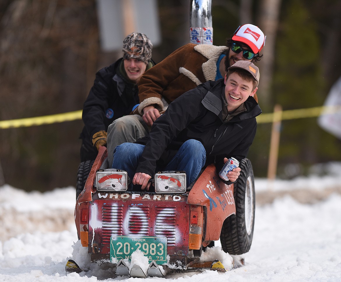 The 406 sled featured an air horn.