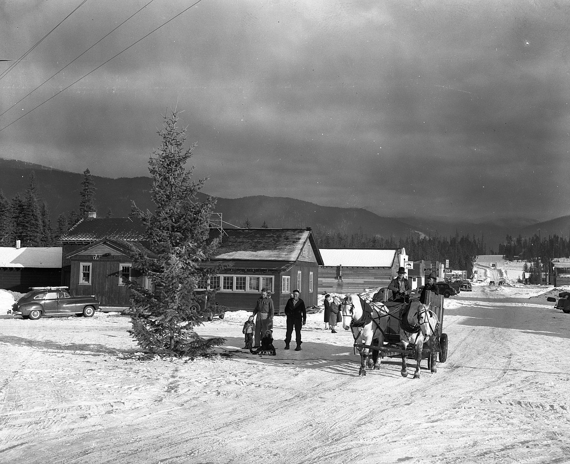 December Martin City, 1946. To the left is the town Christmas Tree.