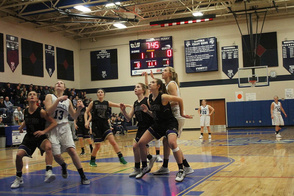 Photo by Tanna Yeoumans
The lady Badgers ended the first quarter with an 18-7 lead.