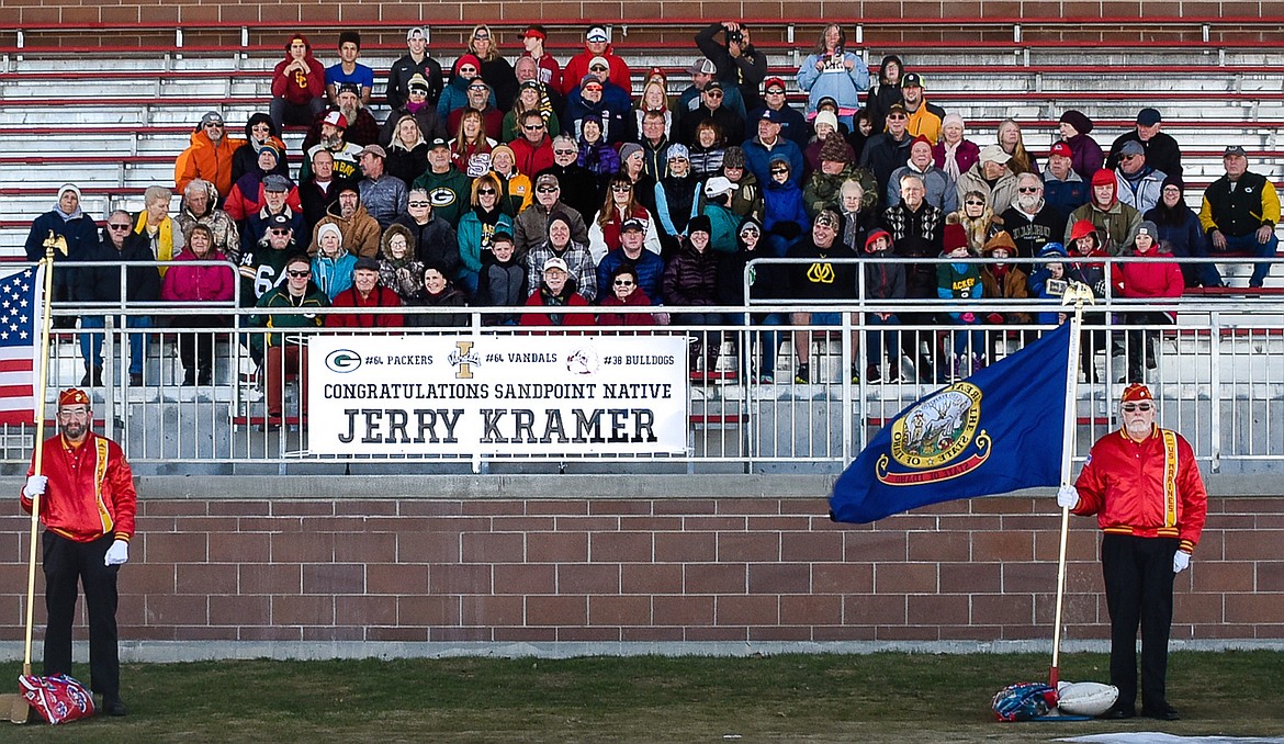 (Photo by LISA TURNER PHOTOGRAPHY)
More than 100 people turned out on Sunday at Barlow Stadium at War Memorial Field to take a picture honoring Sandpoint native Jerry Kramer&#146;s induction into the NFL Hall of Fame.