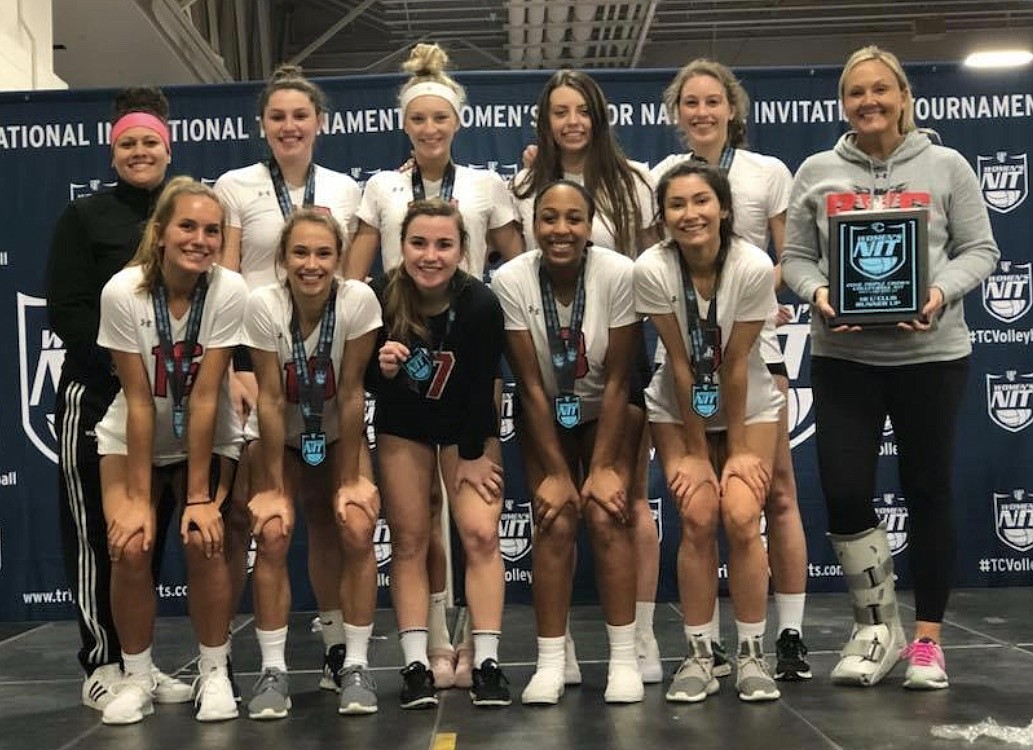 Courtesy photo
The Renovators under-18 volleyball team finished second in the Club division at the National Invitational Tournament (Triple Crown) in Salt Lake City over Presidents Day weekend. There were 437 U14-18 teams and 89 U18 teams. The Renovators played teams from Arizona, California, Illinois, Oregon, Texas and Washington. In the front row from left are Tessa Sarff, Klaire Mitchell, Reilley Chapman, Kaitlyn White and Taylor Tarble; and back row from left, coach Mackenzie Hamilton, Kelly Horning, Arlaina Stephenson, Allison Monday, Rachael Schlect and coach Kari Chavez.