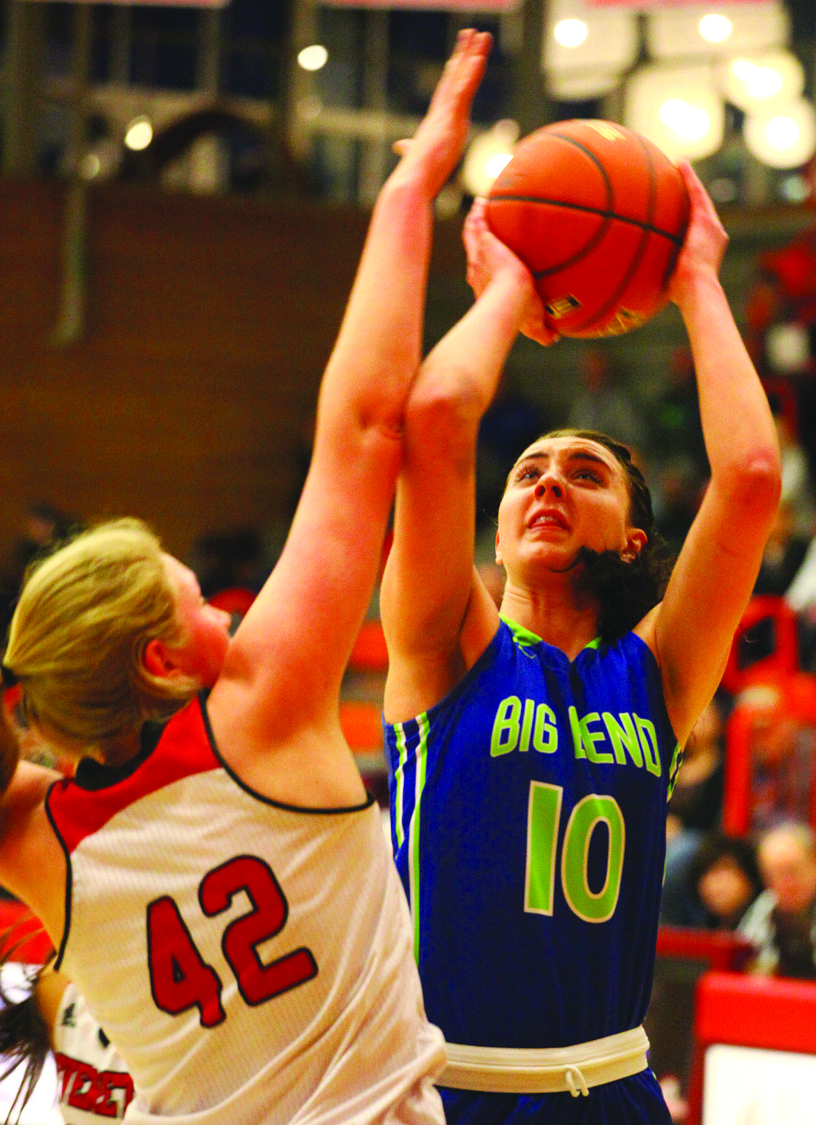 Rodney Harwood/Columbia Basin Herald
Big Bend freshman Leah Dougherty (10) scored 20 points and brought in 11 rebounds in the Vikings' win over Everett Friday night to advance the NWAC Final Four.