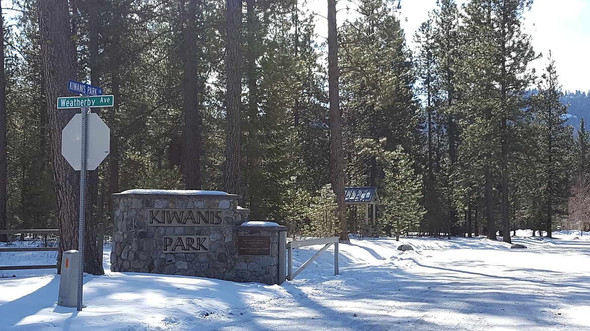 Entry into Kiwanis Park, which provides beach access to the Spokane River.