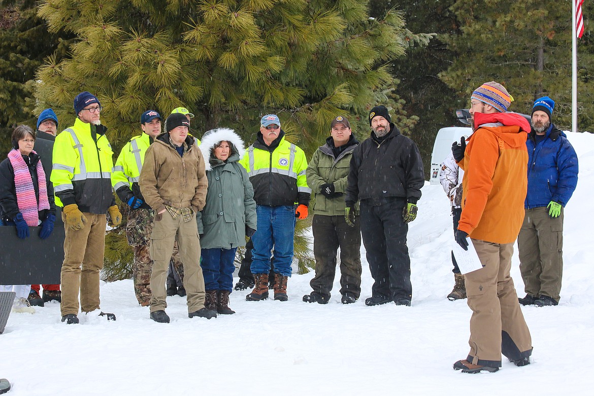 Photo by Mandi Bateman
First responders and citizens of Boundary County participated in the Wilderness First Aid class at the Kootenai National Wildlife Refuge.