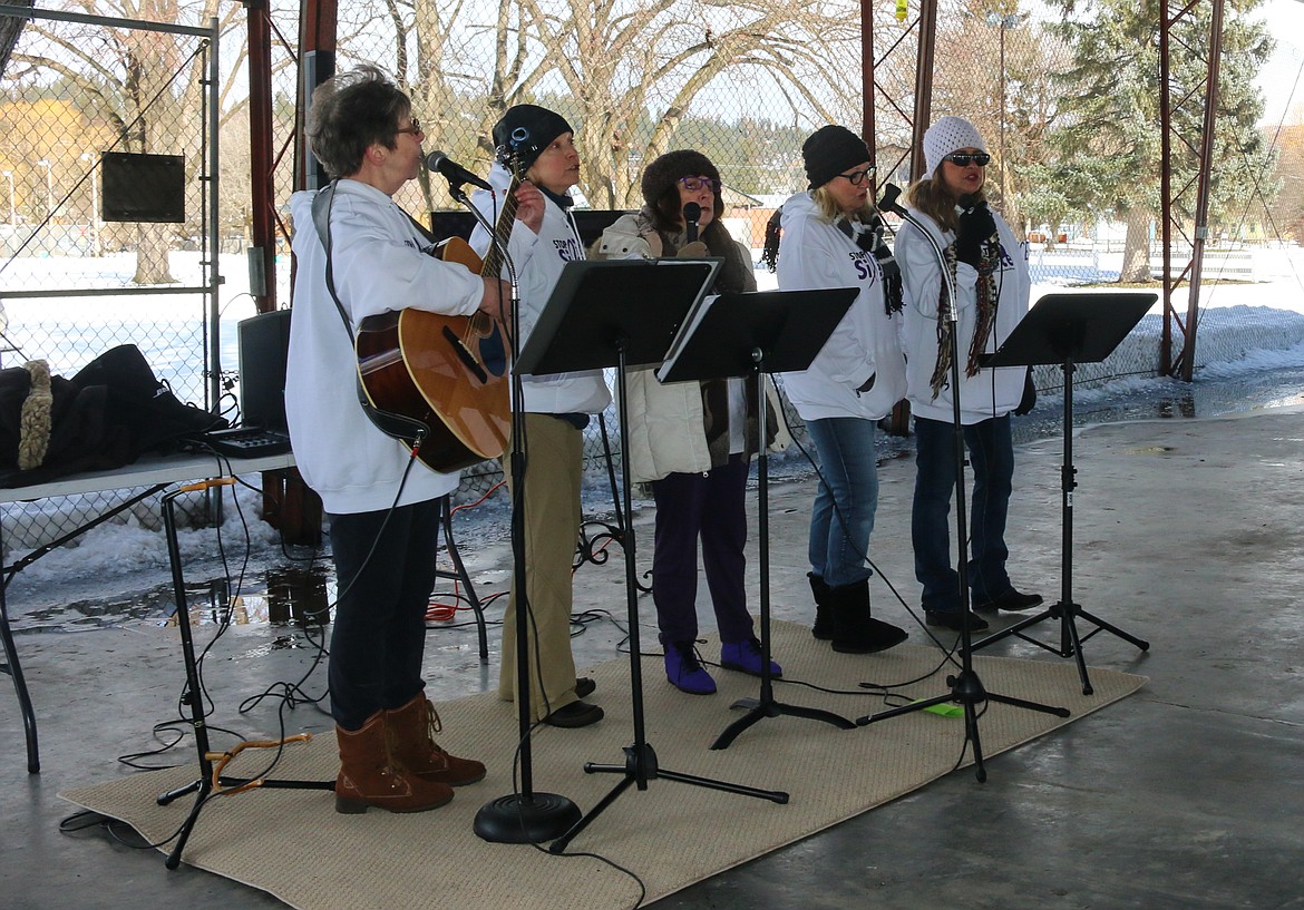 Photo by Mandi Bateman
Judy Gullidge, Musson&#146;s mother, and her singing group The Noteables played uplifting music for the crowd.