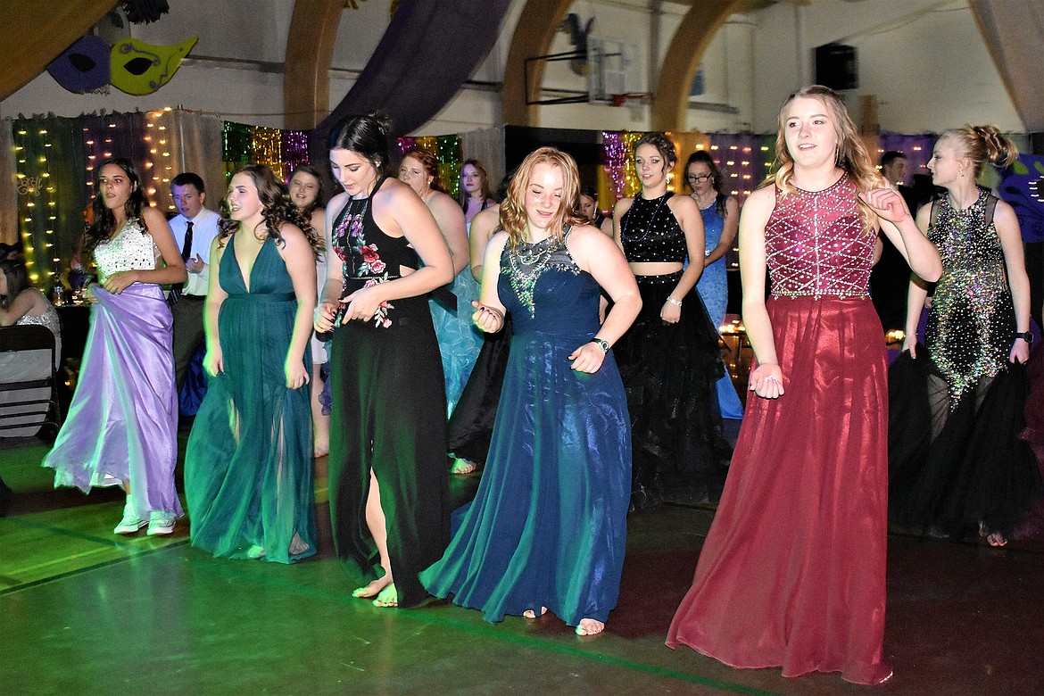 Students dance at Troy Prom on Saturday, March 17, 2018. (Photo by Svetlana Harper)