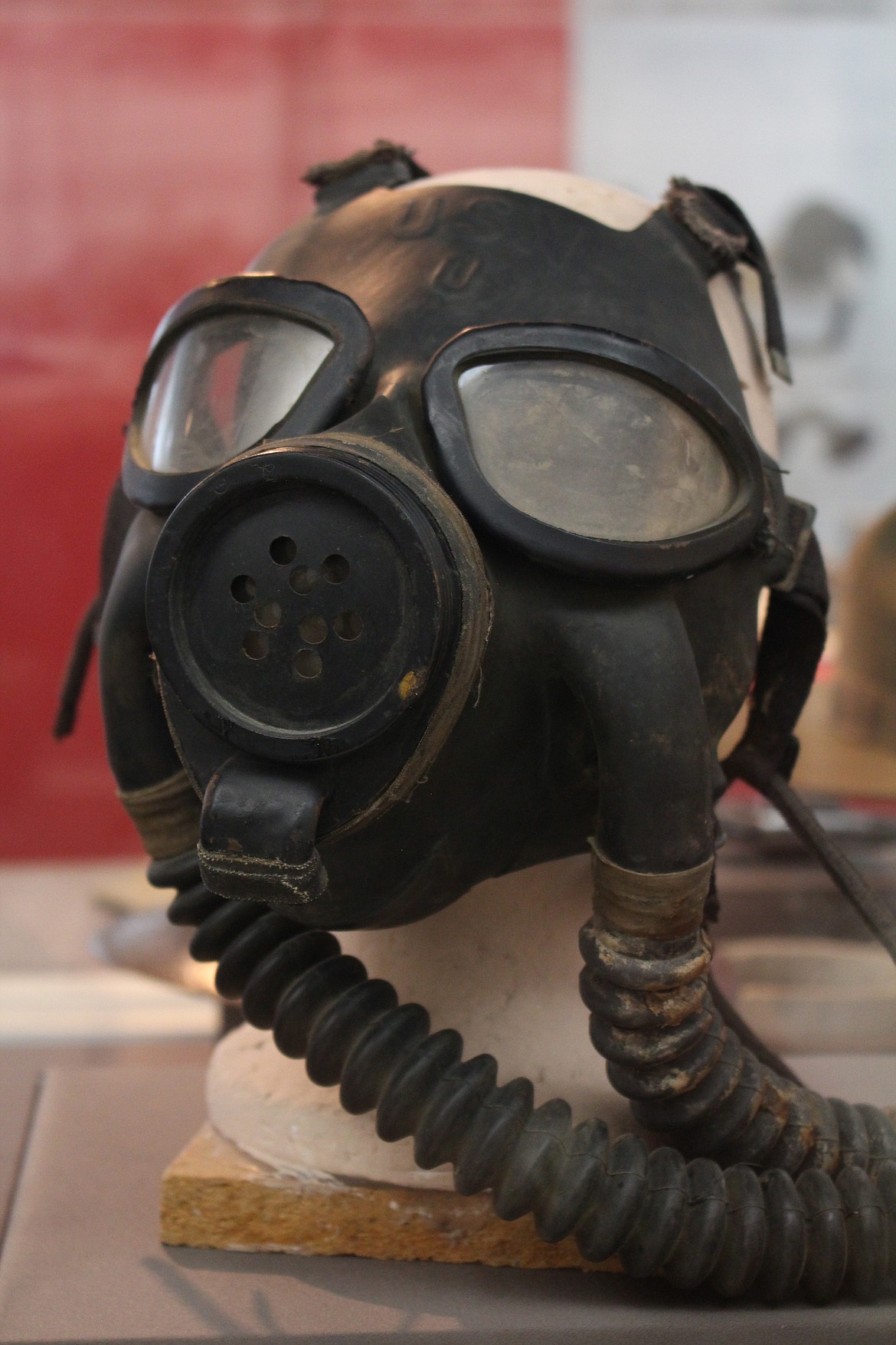 Cheryl Schweizer/Columbia Basin Herald

A gas mask was essential to survival for soldiers in the World War I trenches. This mask is among the artifacts in the &#145;Grant County in World War I&#146; exhibit at the Moses Lake Museum &amp; Art Center.