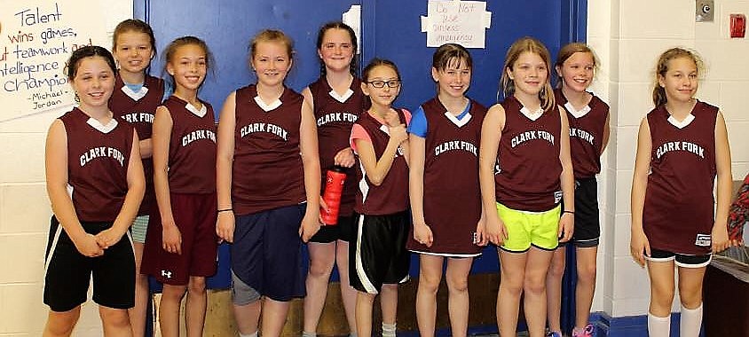 The Clark Fork Mountain Cats girls grades 3 and 4 played during the Superior Hoop Shoot last weekend. (Photo courtesy of Superior Hoop Shoot)