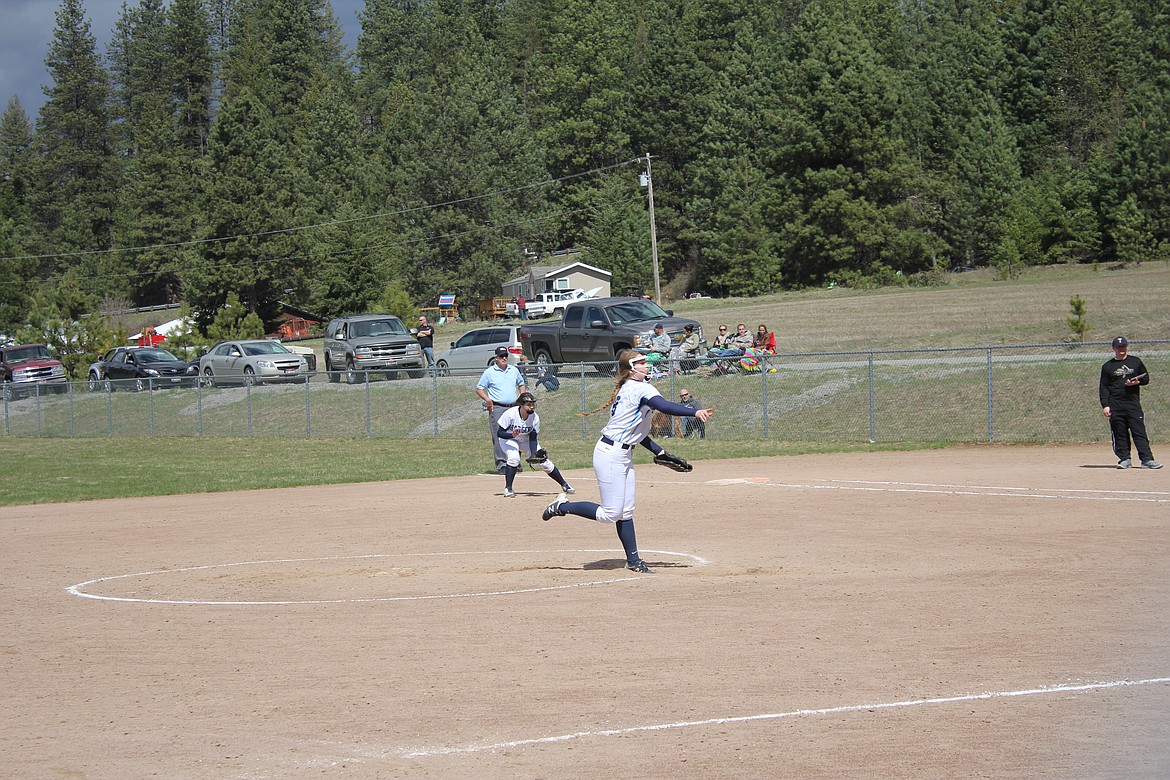 Photo by TANNA YEOUMANS
Kadi Bateman pitched 19 strike outs.