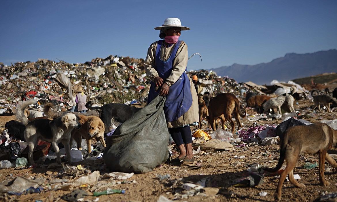 Photo courtesy of THE GUARDIAN
Polluted areas like this dump in K&#146;ara K&#146;ara, Cochabamba, Bolivia, present ideal conditions for cholera bacteria.