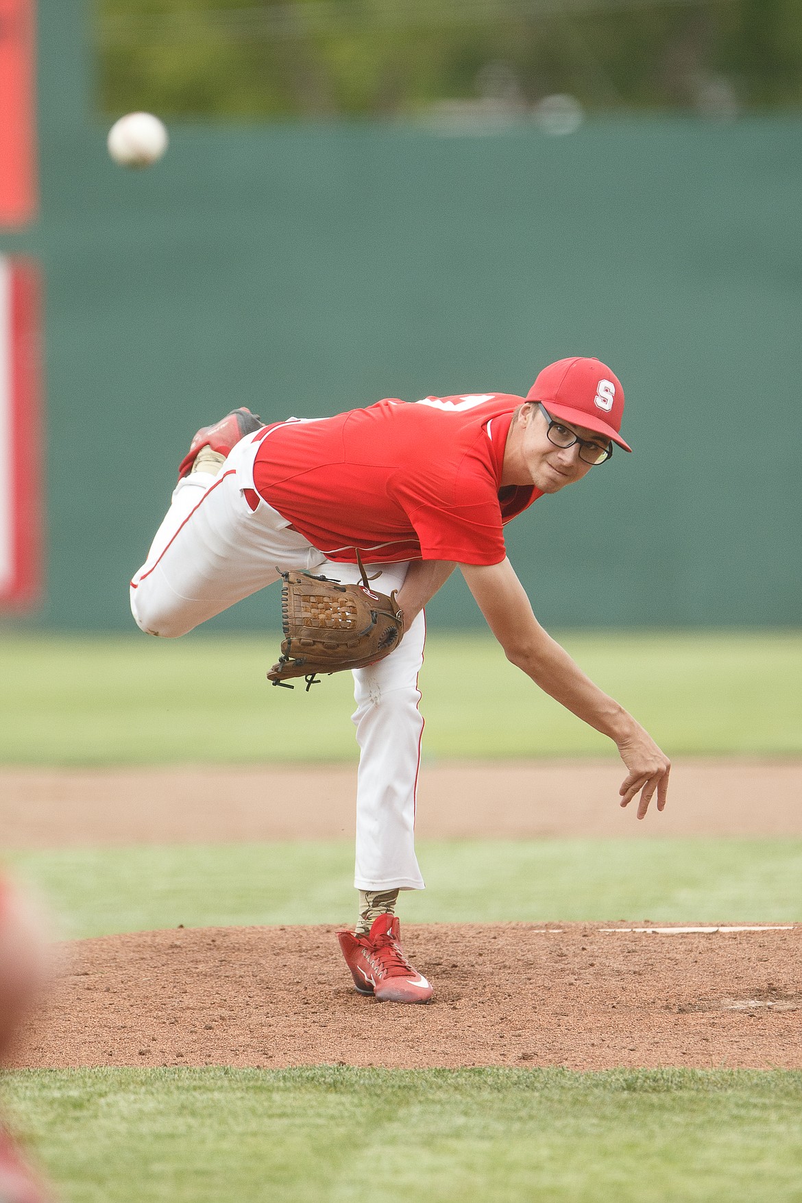 (Photo by JASON DUCHOW PHOTOGRAPHY)
Junior Tristan Authier pitched six-plus innings in relief, striking out seven.