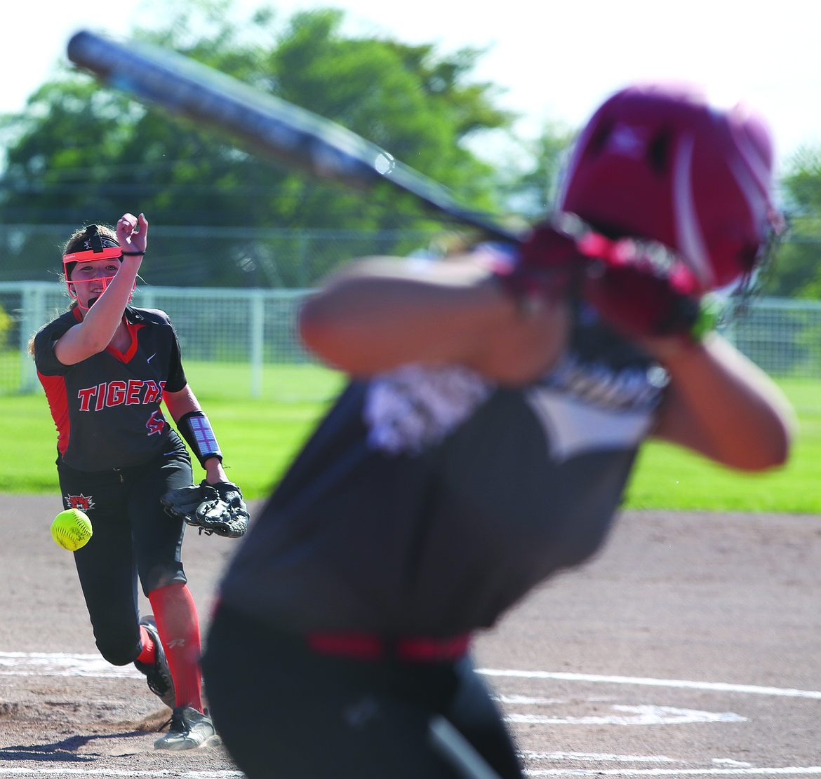 Connor Vanderweyst/Columbia Basin Herald
Ephrata starter Rylee Peters works against Othello.