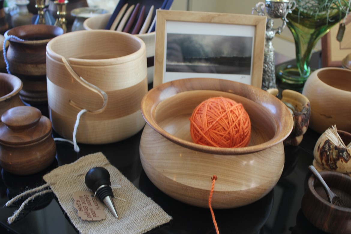 Photo by TANNA YEOUMANS
Del Nelson hand crafts wooden yarn bowls among various other things.