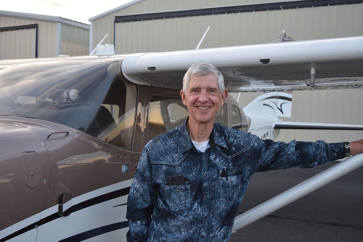 Charles H Featherstone/Columbia Basin Herald
Don Fitzpatrick, vice president of the Washington Pilots Association, in front of his airplane as he prepares to fly out. Fitzpatrick was in Moses Lake on Saturday to oversee the creation of the association&#146;s Moses Lake chapter.