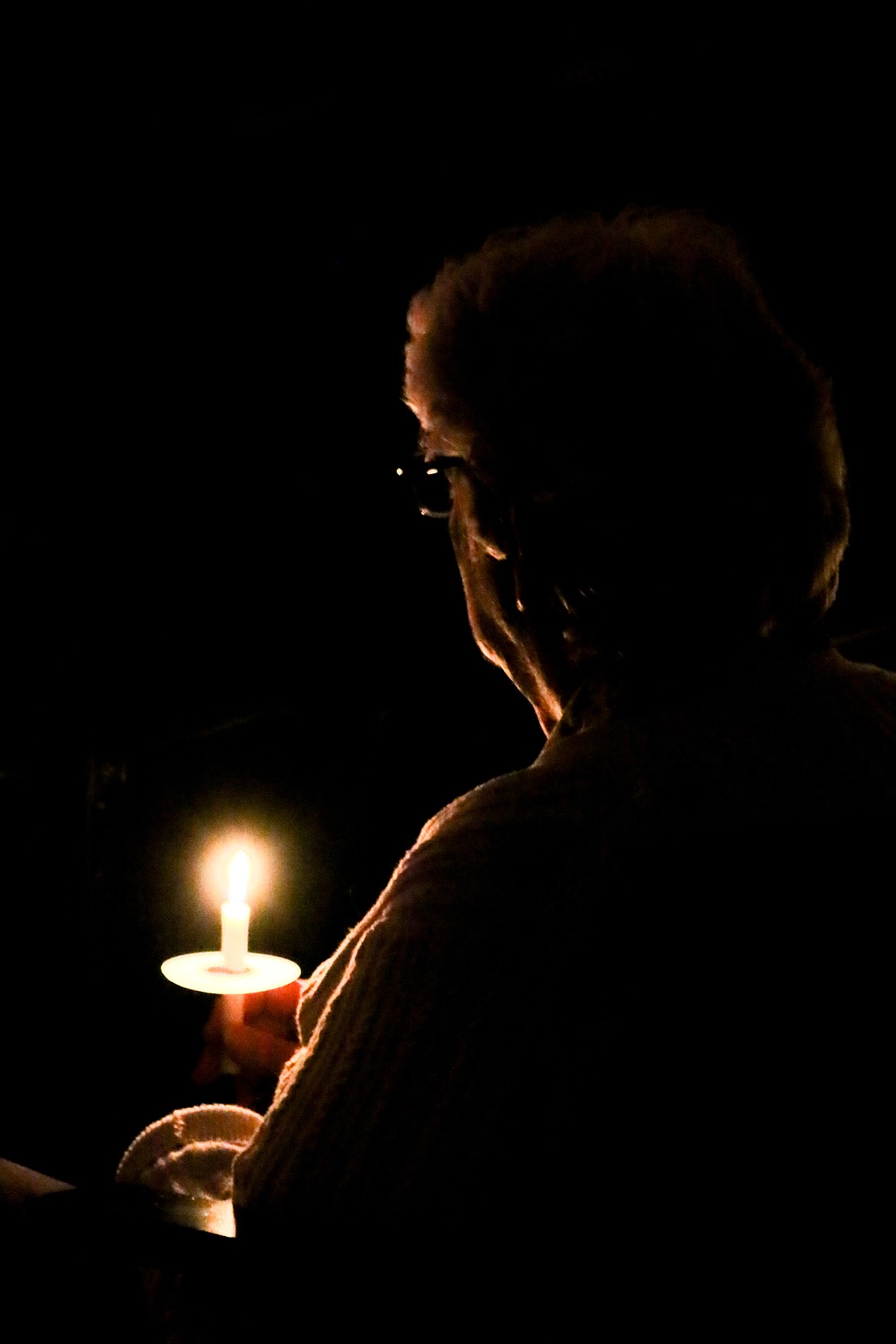 Photo by MANDI BATEMAN
The candlelight vigil in which the names of fallen peace officers were read.