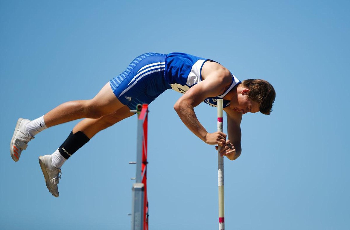 Ben WIndauer was second in the pole vault at the Class A State Track Meet Friday. (Bethany Baker- Billings Gazzette)