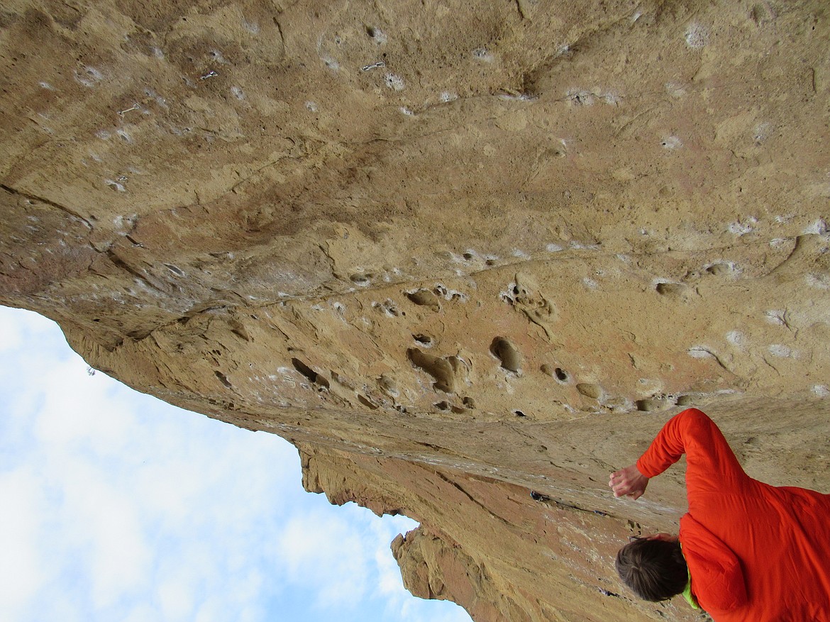 Alex Reed visualizing the sequence on the first route of the morning. (Photos by JASON WILMOTH)