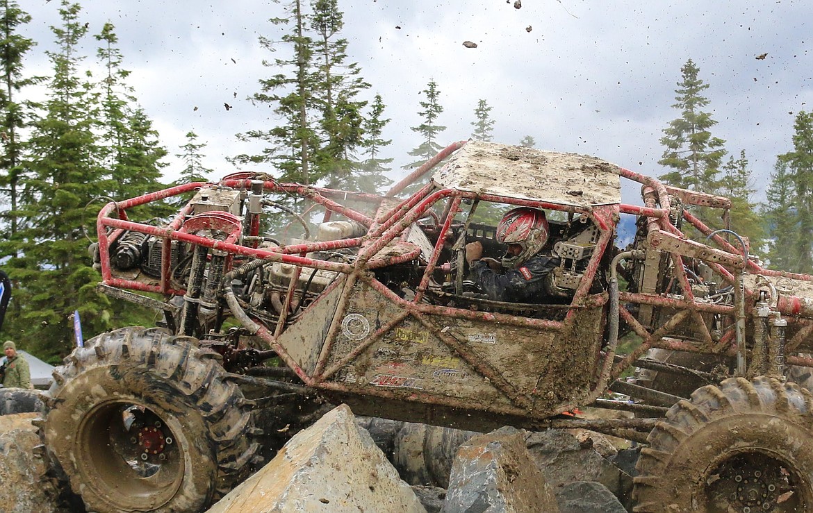 Photo by MANDI BATEMAN
Negotiating the obstacles took a combination of driving finesse and brute power.