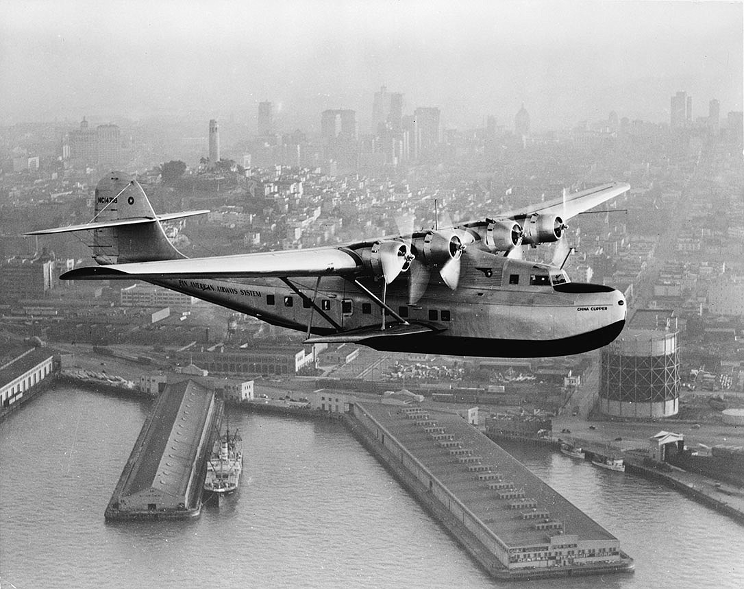 LIBRARY OF CONGRESS
PanAm&#146;s Martin M-130 Clipper over San Francisco (1936).