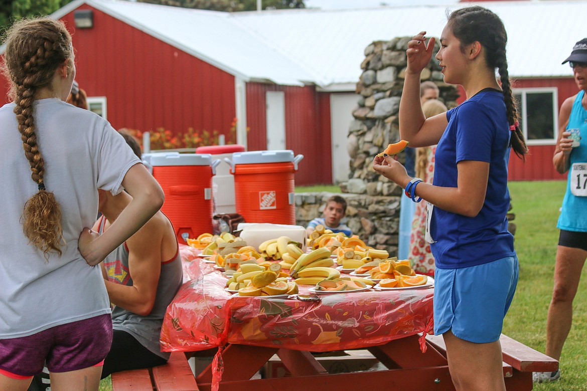 Photo by MANDI BATEMAN
Super 1 Foods donated fruit for the competitors.