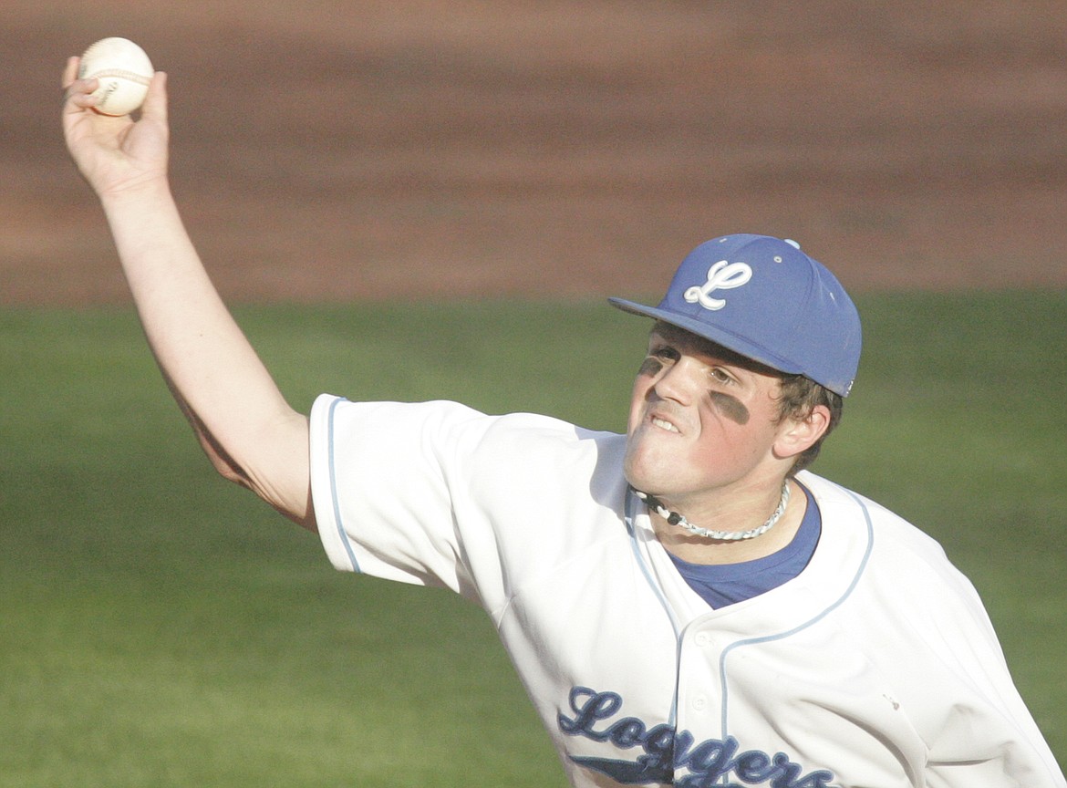 Garrett Gollahon delivers a strike on the 1-2 pitch for the first out in the top of the third inning vs. the Walla Walla Bruins Wednesday evening. (Paul Sievers/The Western News.