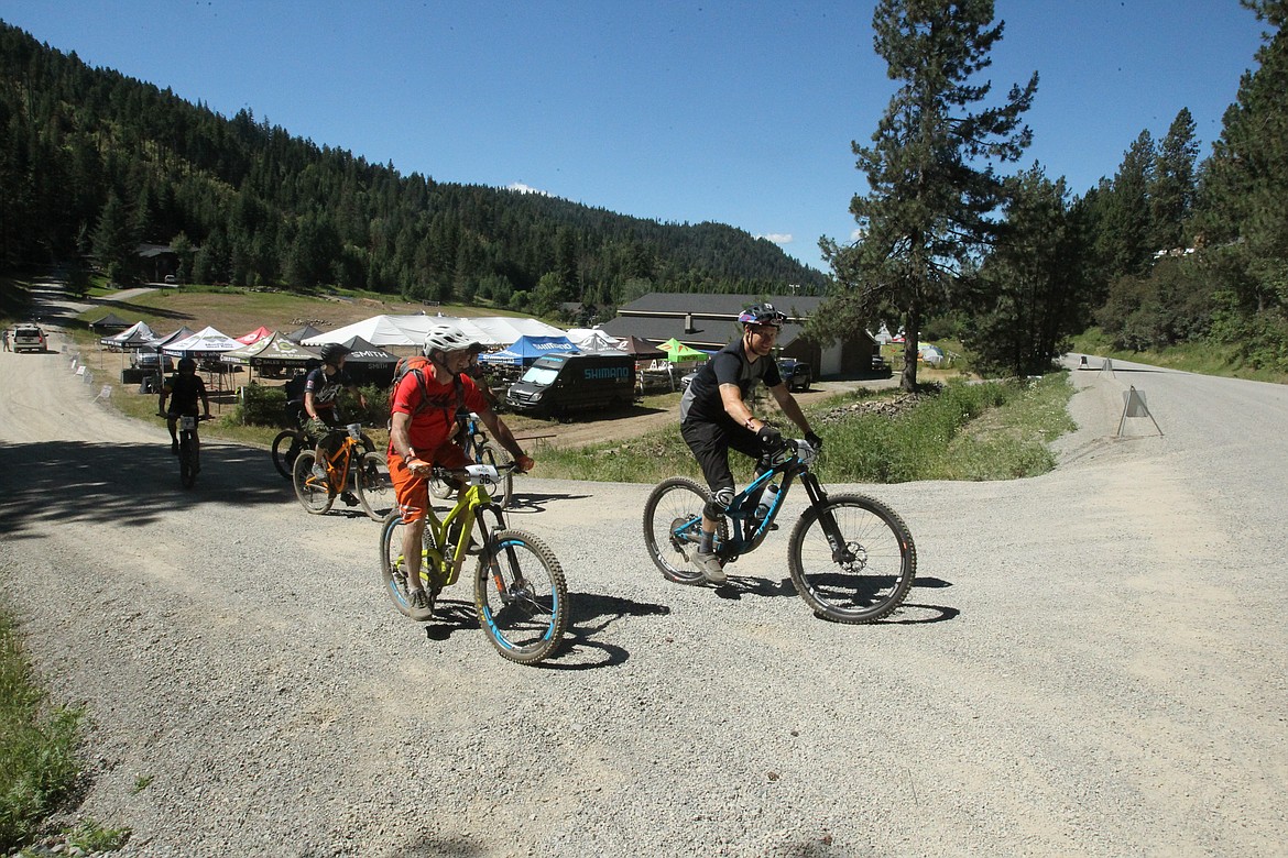 DEVIN WEEKS/Press
Pro racers Jeremiah McEnany, left, and Tommy Magrath head out Saturday morning for a day on Canfield Mountain as they compete in the Coeur d&#146;Alene Enduro. The Enduro, in its first year, welcomed about 100 mountain bikers to enjoy the trails, camping and camaraderie during the two-day event.