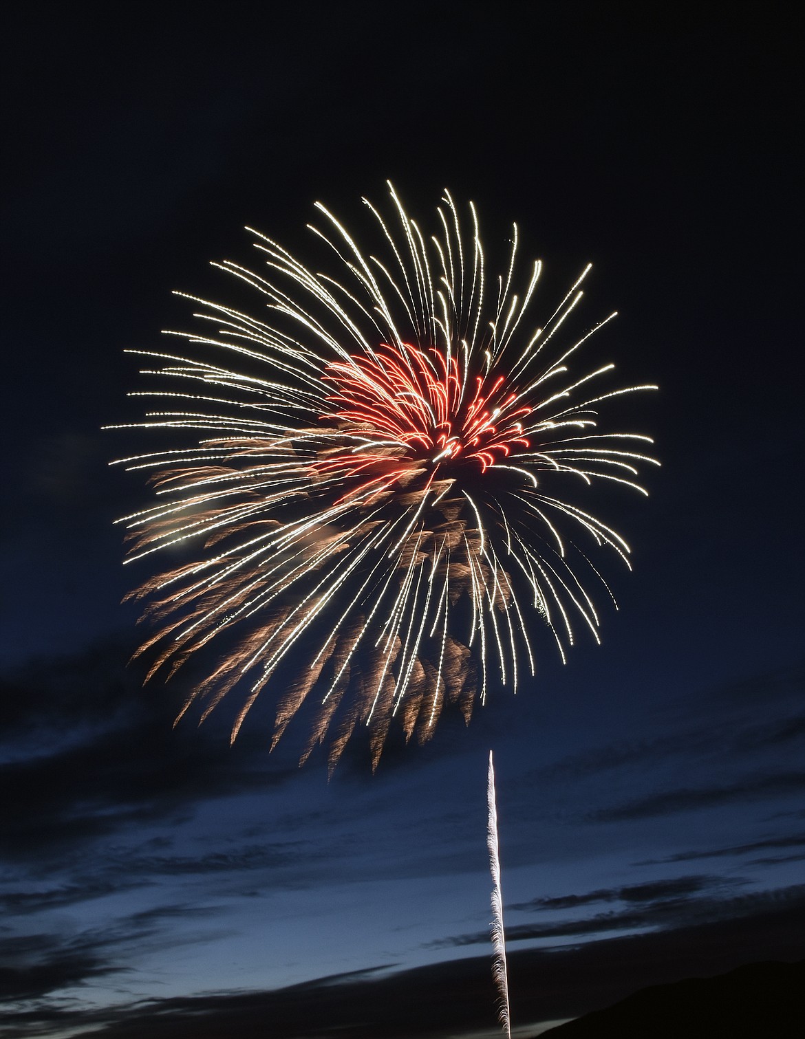 Fireworks shoot over Whitefish Lake on July 4 during the Whitefish Chamber of Commerce&#146;s annual fireworks show. (Heidi Desch/Whitefish Pilot)