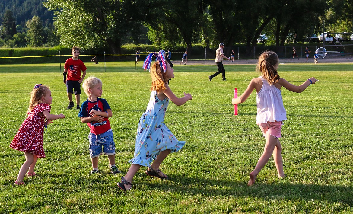 Photo by MANDI BATEMAN
Children played together at the Boundary County fairgrounds.