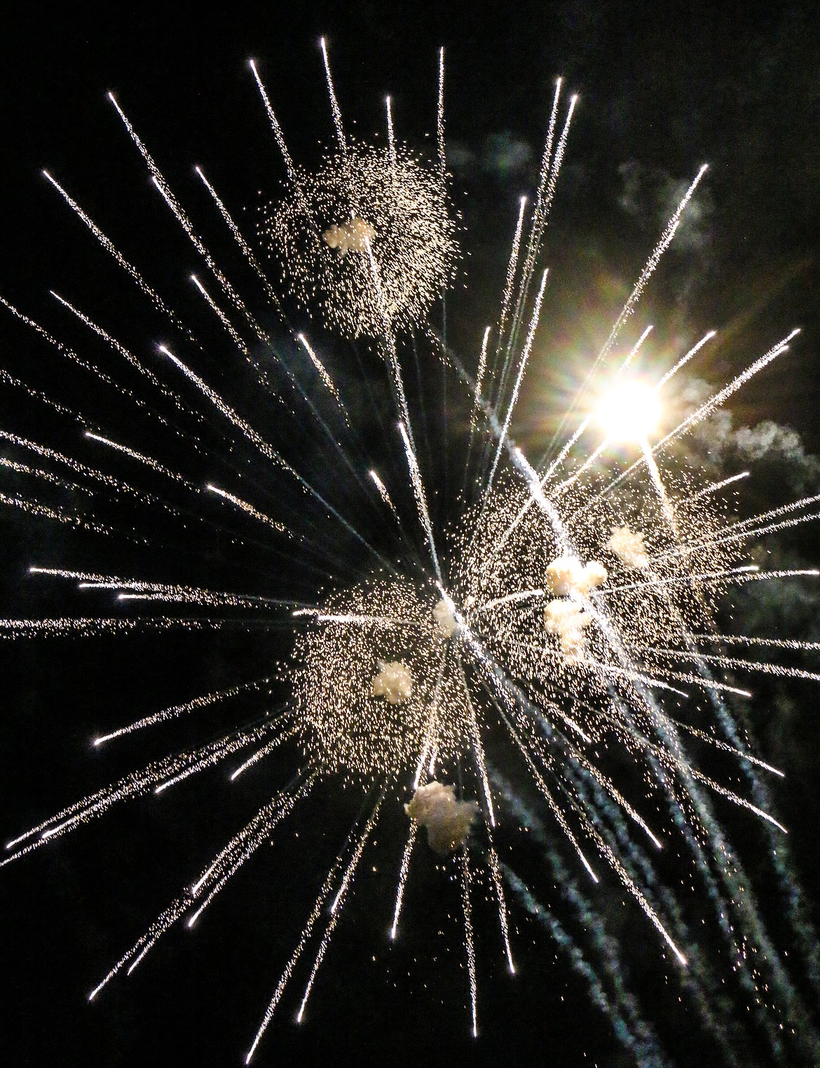 Photo by MANDI BATEMAN
Bonners Ferry Fireworks on the Fourth of July.