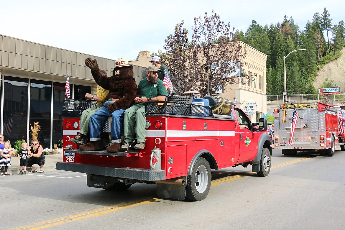 Photo by MANDI BATEMAN
Fourth of July parade fun.