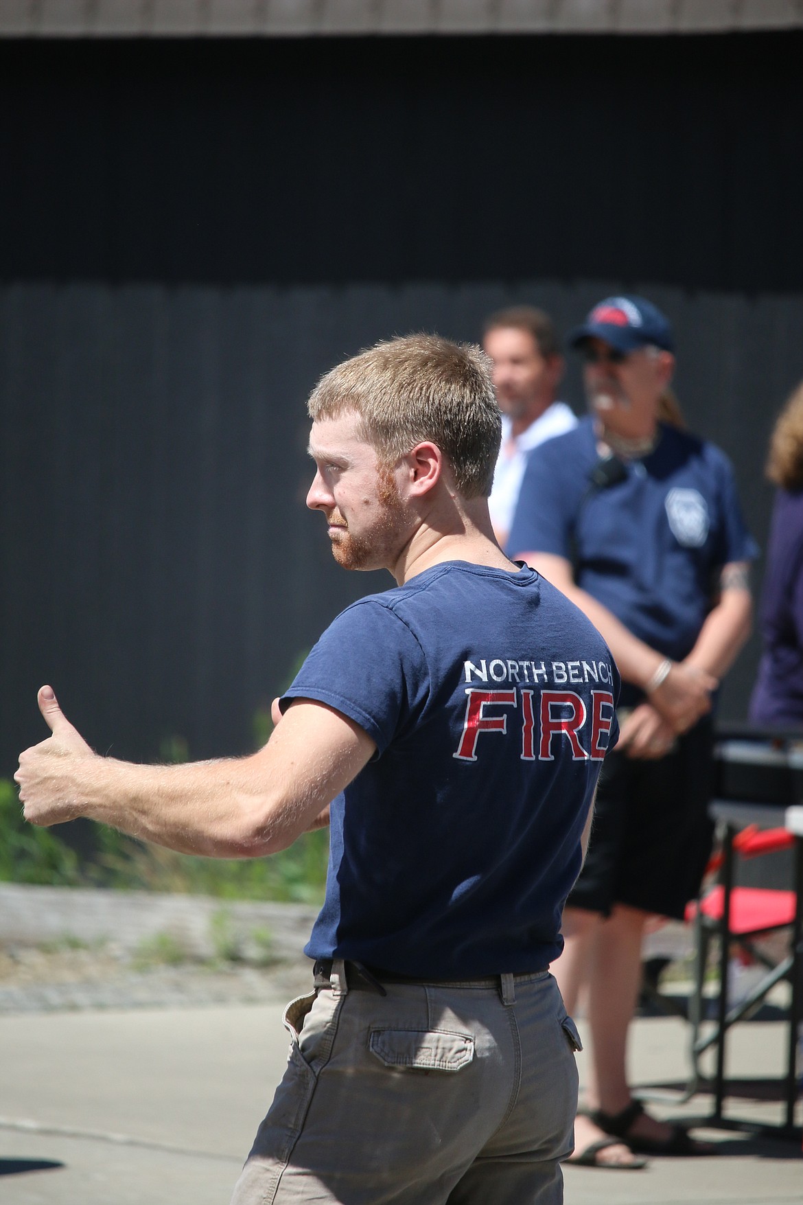 Photo by MANDI BATEMAN
Despite the competition, it was obvious that spectators and firefighters alike where enjoying the day.