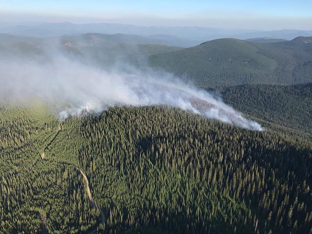 An aerial view of the Davis Fire burning on the Kootenai Forest in Northwest Montana on Aug. 2. (inciweb photo)