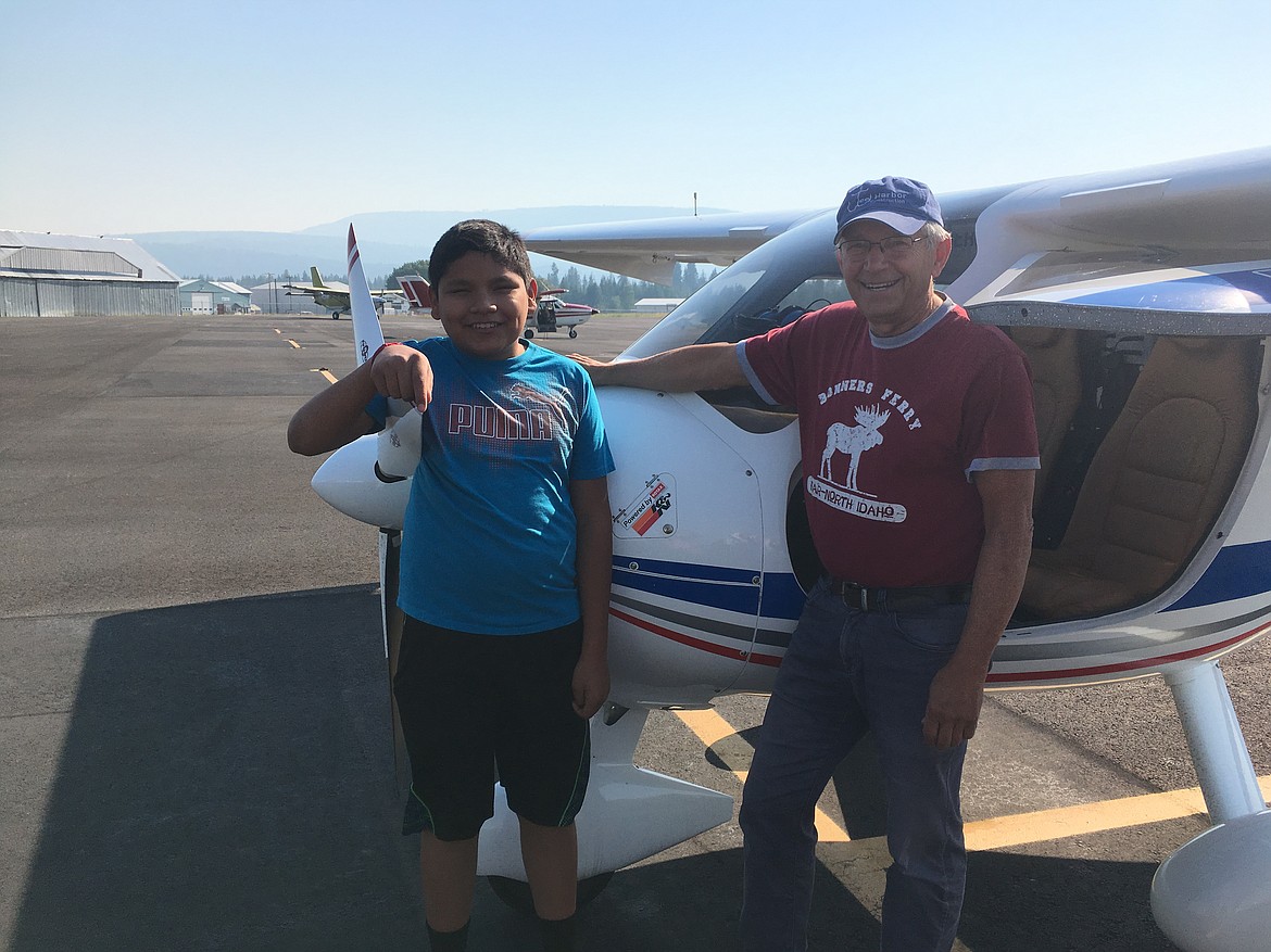 (Courtesy Photo)
Luis Duarte and Experimental Aircraft Association President Gene Andrews.