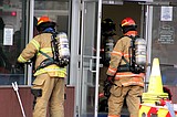 Moses Lake firefighters put out fire at laundromat