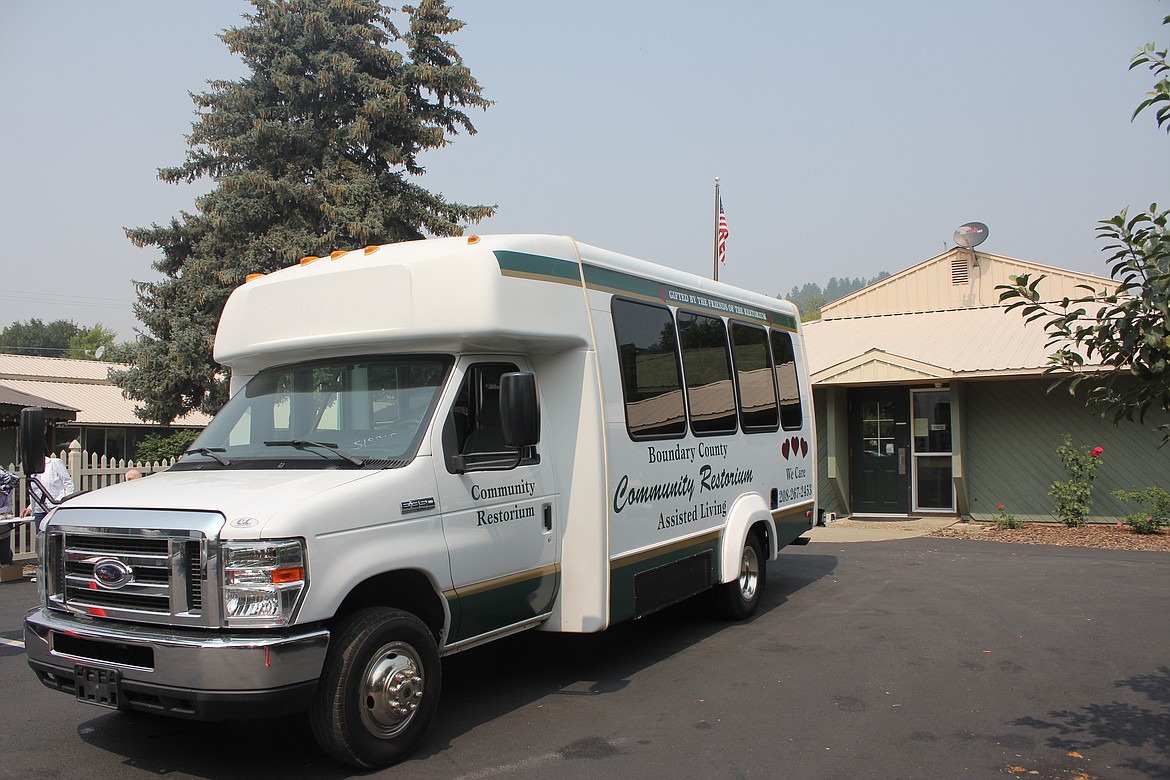 Photos by TANNA YEOUMANS
Friends of the Restorium were able to purchase this van to allow senior residents transportation. Beatrice Madill did the honors of cutting the ribbon.