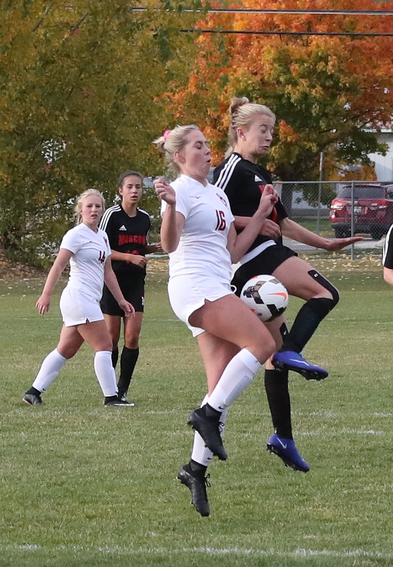 (Photo by ERIC PLUMMER)
Senior defender Mya Darling, left, has been a fixture in the Bulldogs&#146; back four the past three seasons, and will help anchor a strong unit in 2018.