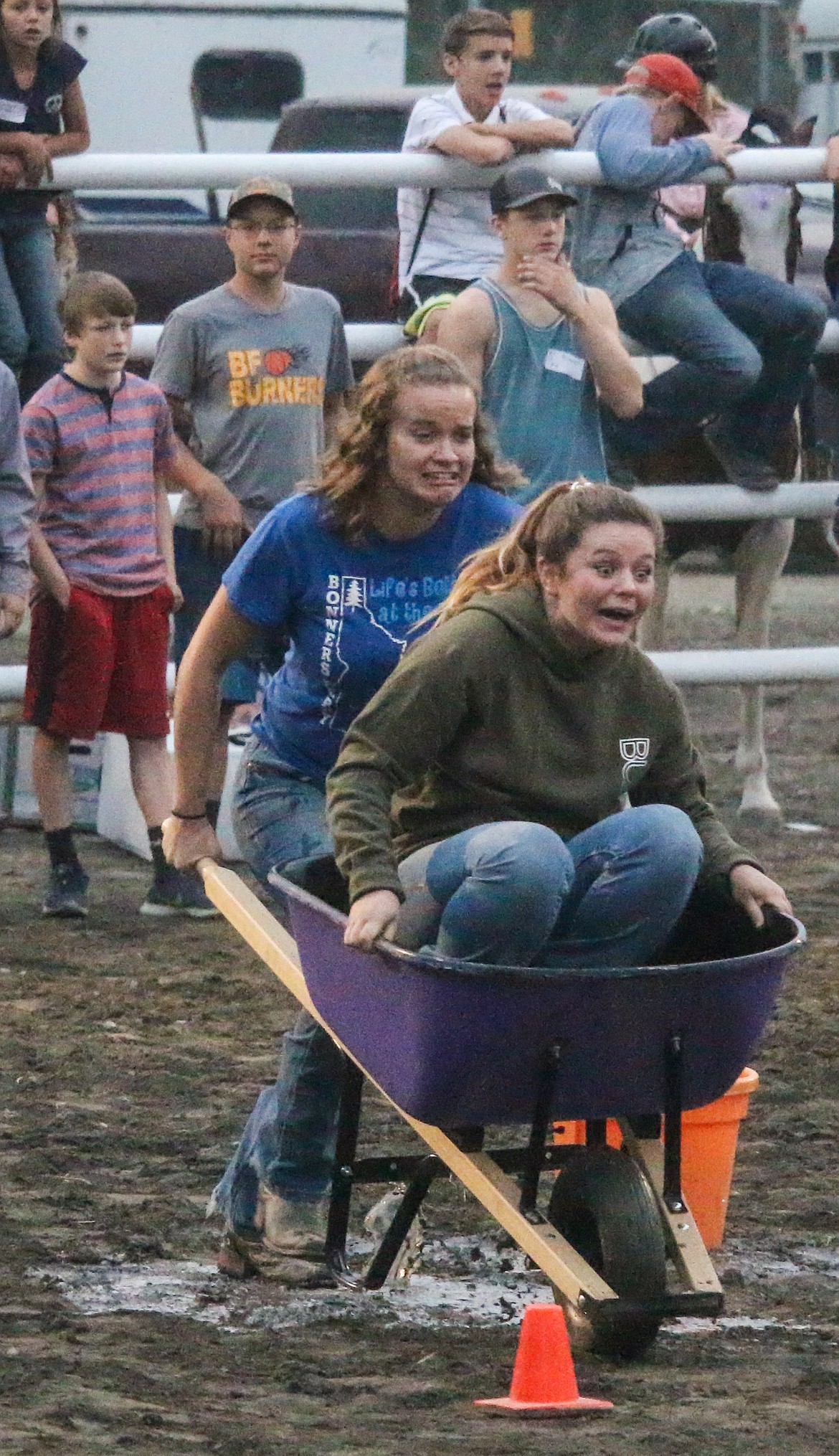 Photo by MANDI BATEMAN
Racing in a wet wheelbarrow.