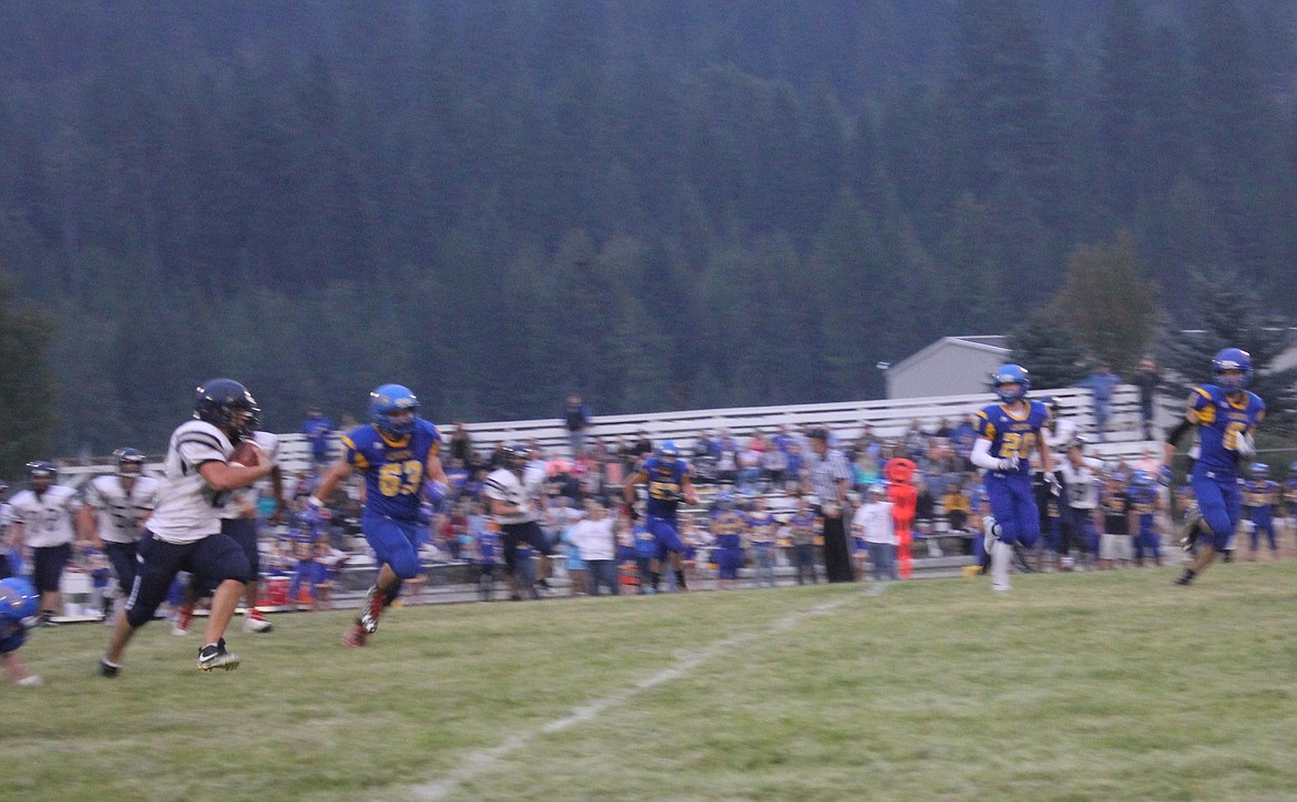 Photo by TANNA YEOUMANS
Due to the poor air quality in Libby, the game was moved to Bonners Ferry.