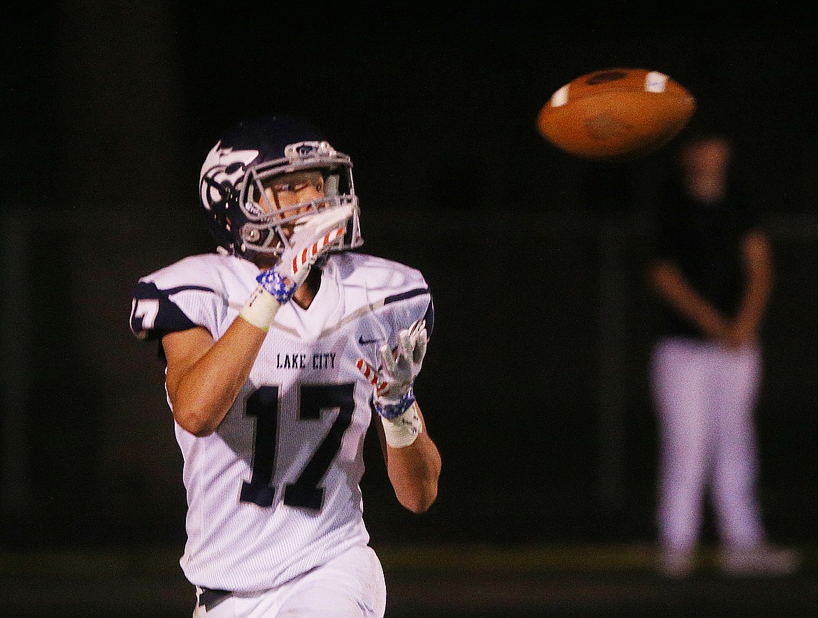 Lake City wide receiver Matt Whitcomb catches a pass for a touchdown in Friday night&#146;s game at Lakeland.