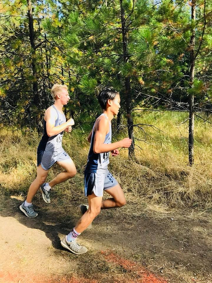 Photo by TYLER WARNER
Justin Mendenhall and Conner Strickert trucking along.