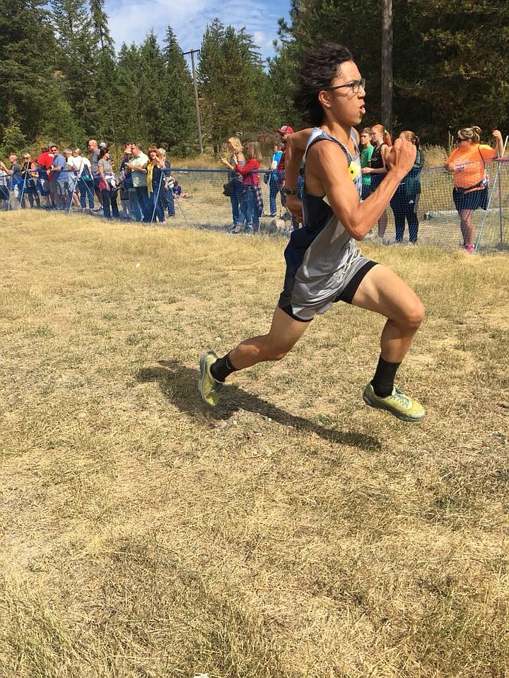 Photo by MELINDA BRINKMAN
Levi Bonnell finishing the race.