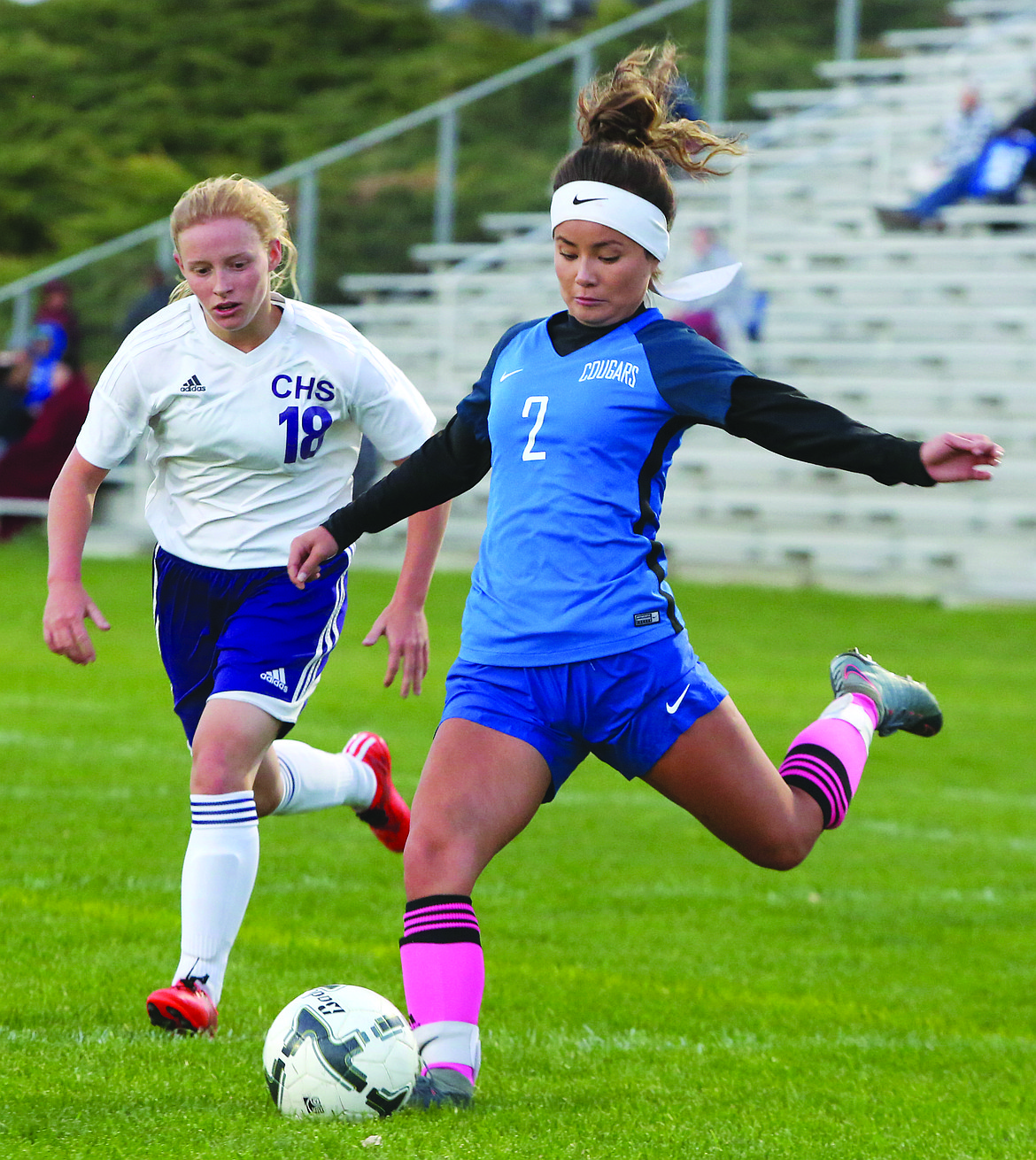 Connor Vanderweyst/Columbia Basin Herald
Warden midfielder Ashlyn Yamane unloads on a pass against Connell.