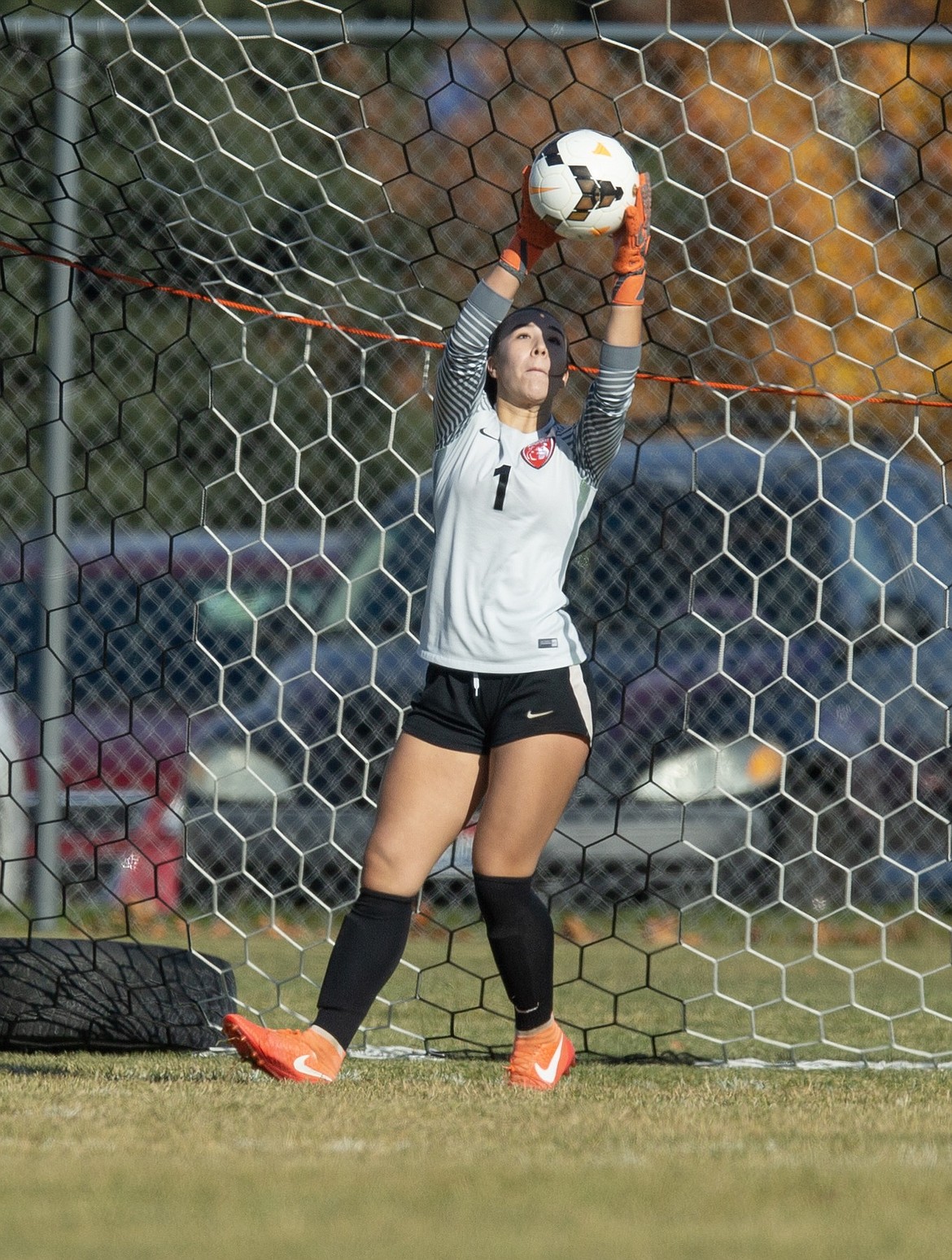 (Photo by JASON DUCHOW PHOTOGRAPHY)
Junior goalie Shea Kilpatrick stopped seven shots, including a diving save, to help split a shutout.