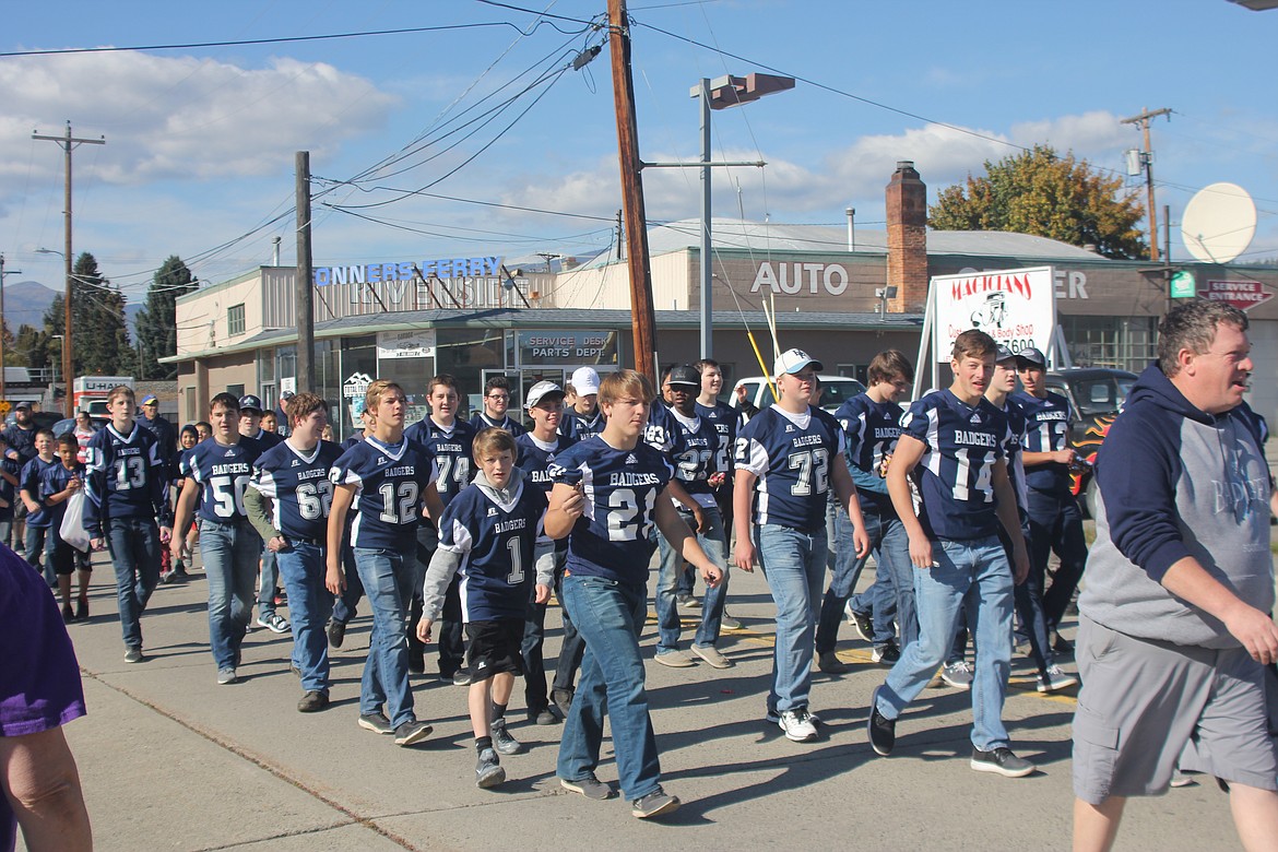 Photo by TANNA YEOUMANS
2018 Homecoming Parade through downtown.