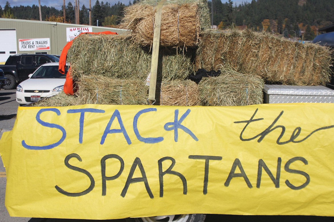 Photo by TANNA YEOUMANS
Homecoming Parade shows Badger Pride... farm style.