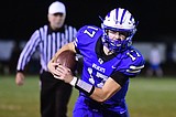Wildcats dominate Chiefs in 64-7 victory