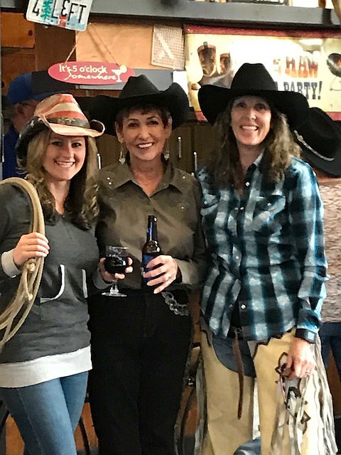 Courtesy photo
Mirror Lake &#147;Diamonds and Denim&#148; wind up spirit team, Stephanie Lederhos, Etta Mae Schneurle, and Renee Murphy.