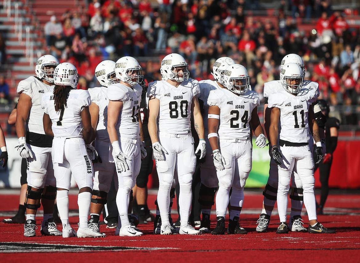 The University of Idaho offense waits for the play call after a change in possession in Saturday's game against Eastern Washington University. (LOREN BENOIT/Press)