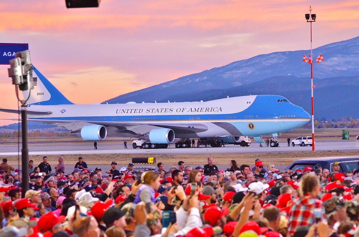 AIR FORCE ONE landed at the Missoula Airport to bring President Trump to a campaign rally for Matt Rosendale on Thursday. 
(Erin Jusseaume/ Clark Fork Valley Press)