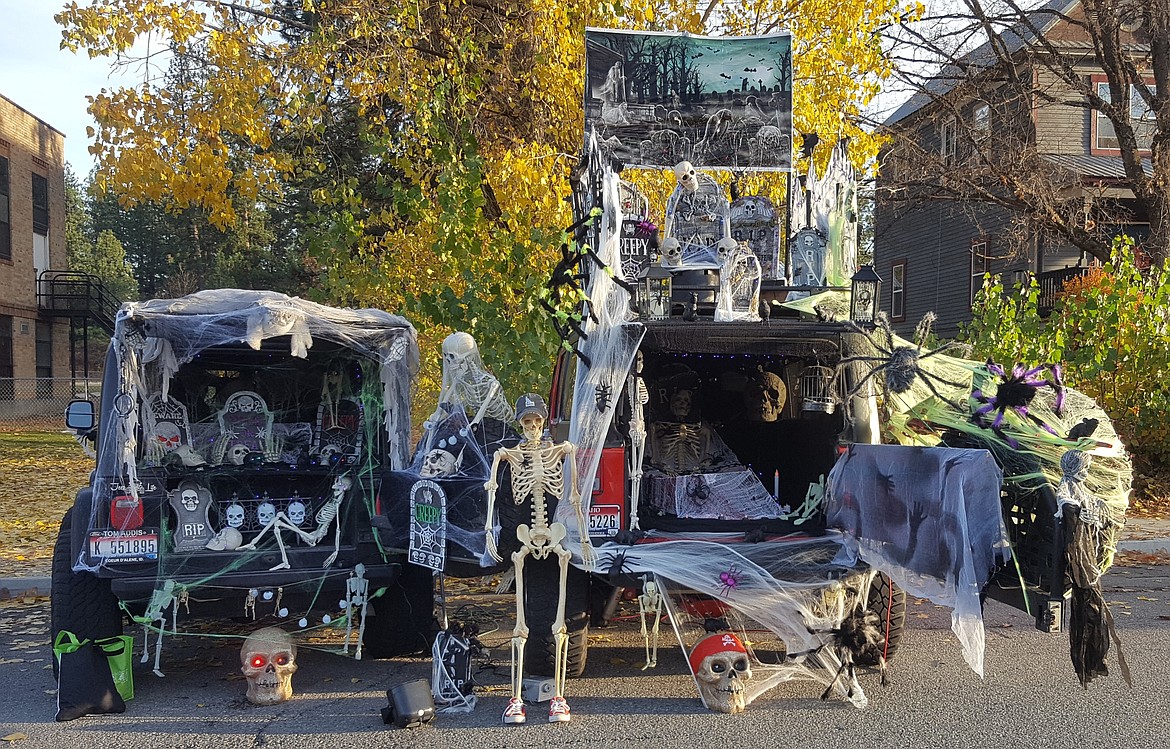 Courtesy photo
Auto dealerships along Interstate 90 in Post Falls along with the City of Rathdrum held successful &#147;Trunk or Treat&#148; events on Saturday night. Here is a trunk display by the Pluid family in Rathdrum that was honored. Both events drew thousands of people and trick-or-treaters were handed out candy from the trunks of vehicles. Area law enforcement and fire agencies also participated in the events.